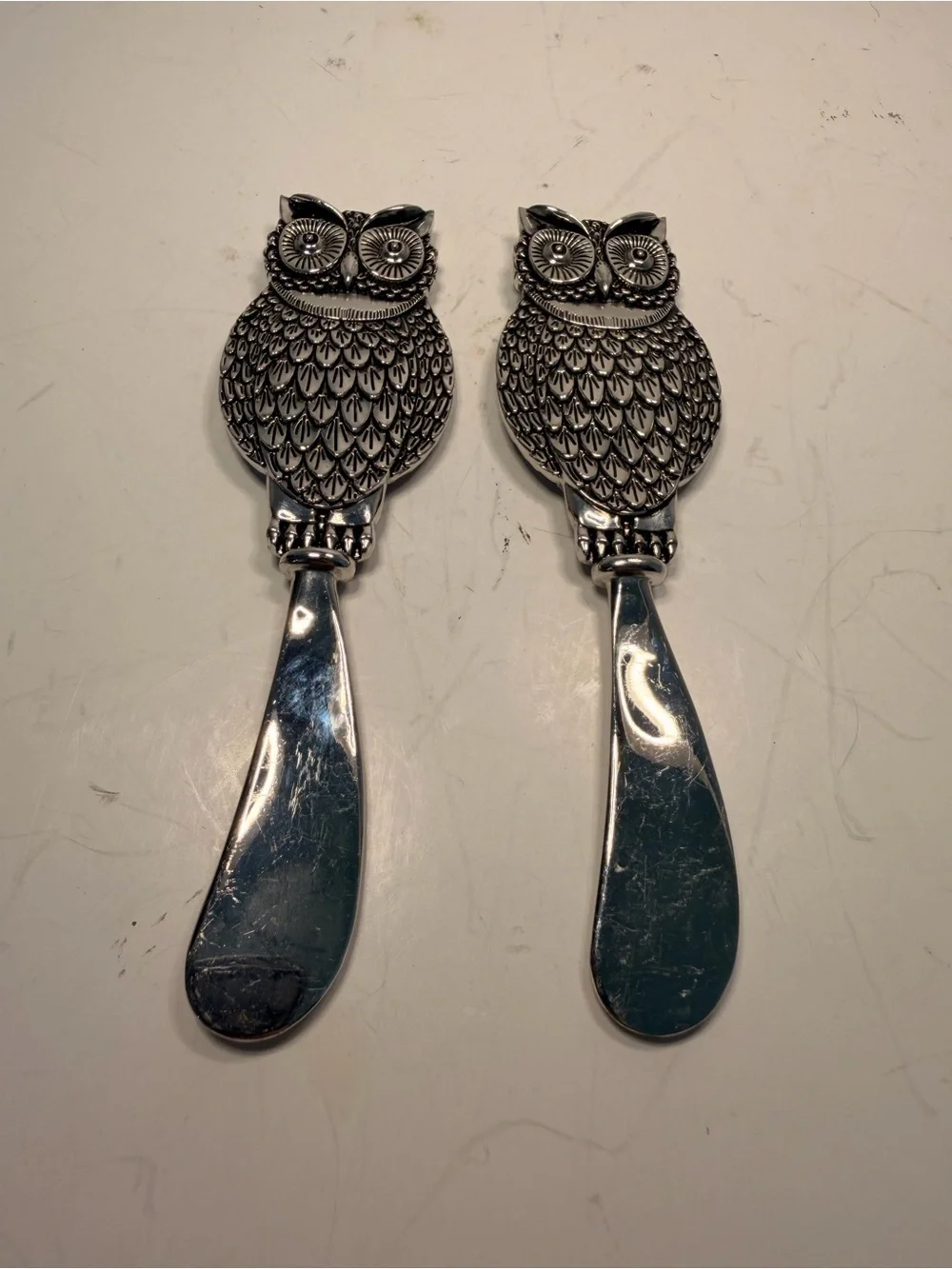 Set of 2 Silver Tone Metal Owl Butter Spreader Knives